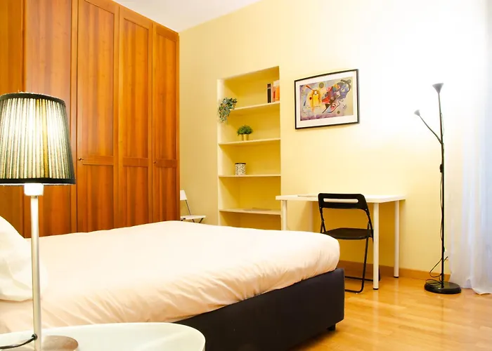 Apartment La Passeggiata By Happyhostorino Turin