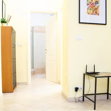 La Passeggiata By Happyhostorino